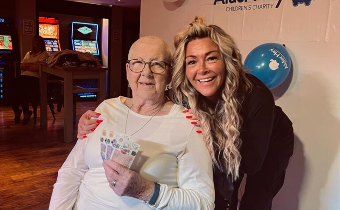 f2988a46-f4ff-419b-854a-49e8dddb78c3