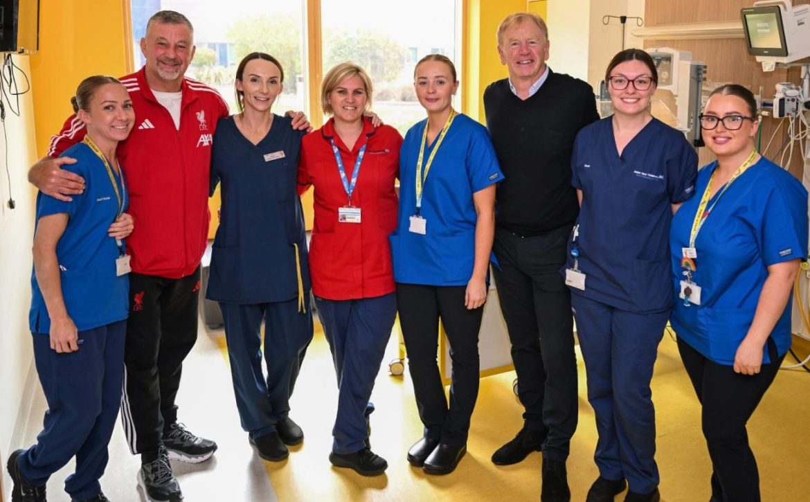 forever-reds-alder-hey-14112025-1_1623362c67ac6a77f911a53d6ca35326
